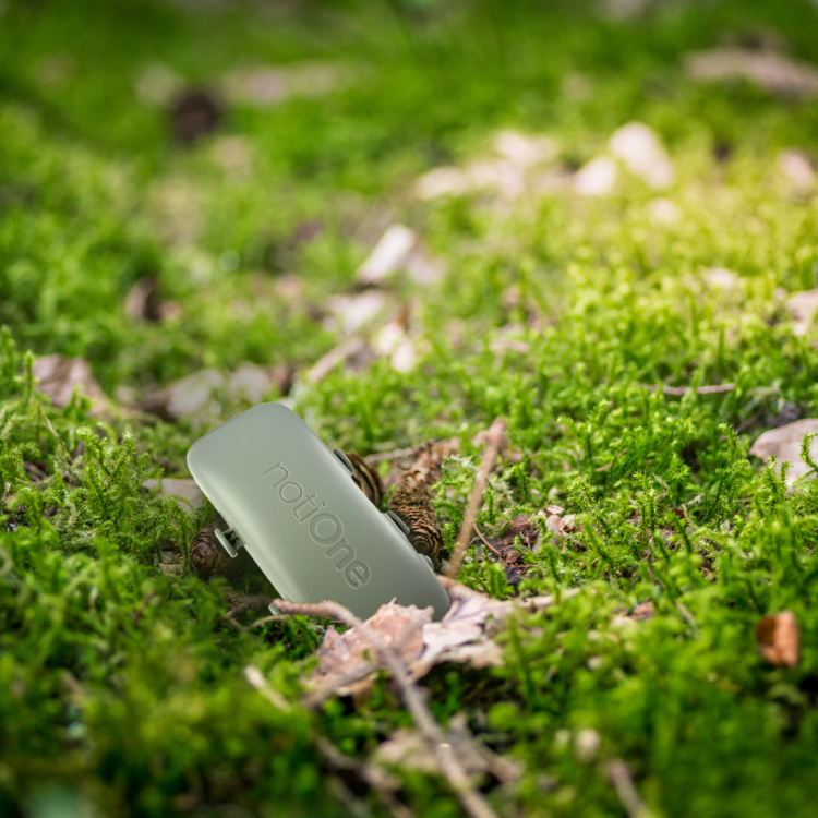 urz¦ůdzenie w trawie.png