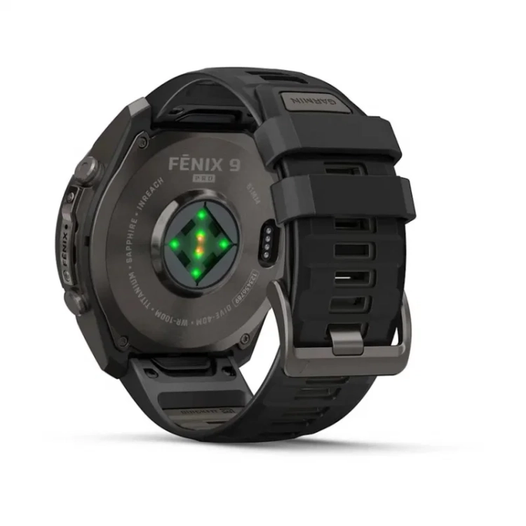 fenix-9-pro-inreach-51-mm-tytanowy-w-kolorze-carbon-gray-z-powloka-dlc-z-silikonowym-paskiem-w-kolorze-black-pebble-gray10.webp
