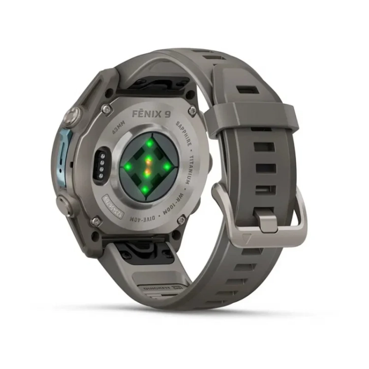 fenix-9-43-mm-tytanowy-z-silikonowym-paskiem-w-kolorze-pebble-gray11.webp